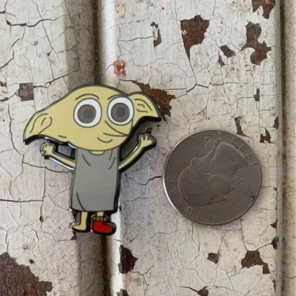 Brand new Harry Potter inspired Dobby enamel lapel pin brooch